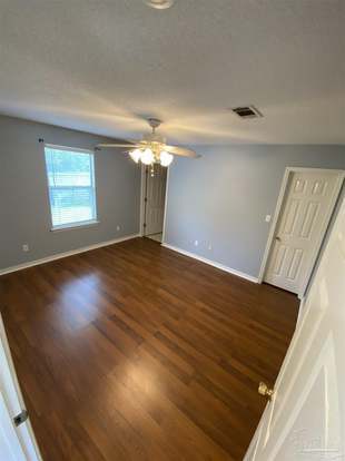 Building Photo - 1065 Antigua Cir