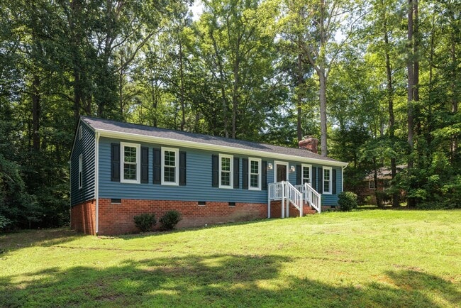 Building Photo - 3 Bedroom Home in Chesterfield County ***Available August 2026**
