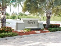 Building Photo - 990 Millbrae Ct