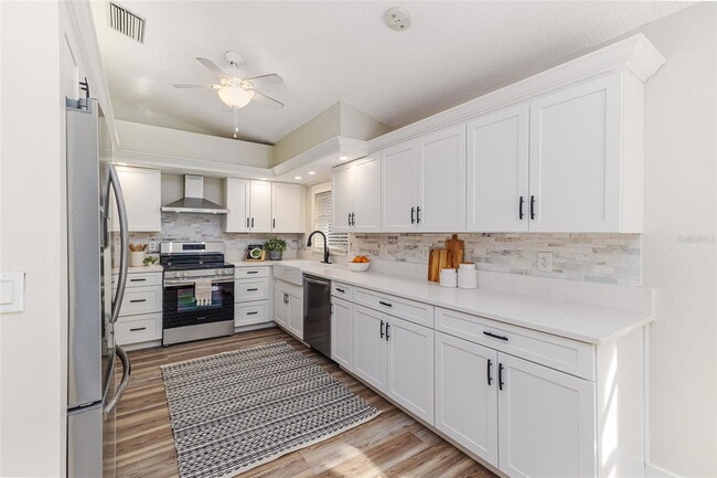 Building Photo - 956 Harbor Town Dr