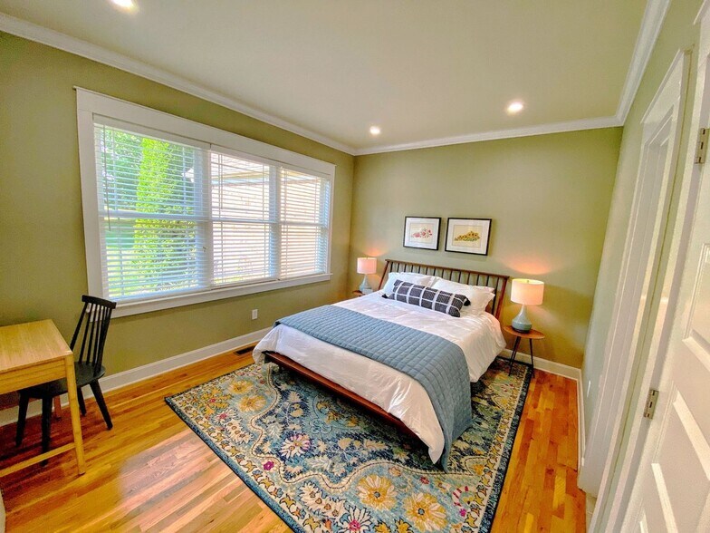 Building Photo - 109 Lantern Trail