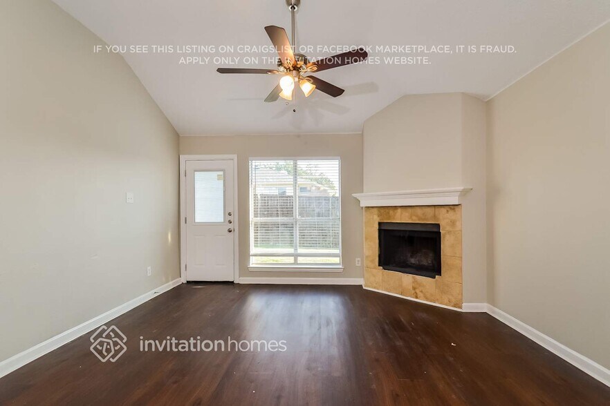 Building Photo - 4801 Mountain Ridge Ln