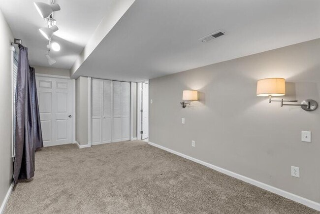 Building Photo - 612 Zumwalt Crossing