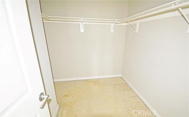 Building Photo - 17 Jenkins Dr