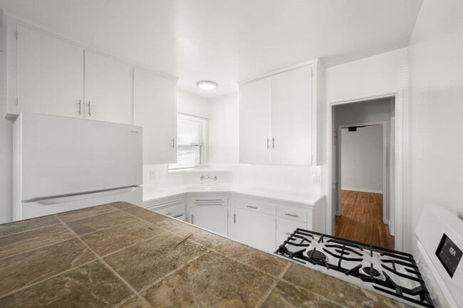 Building Photo - 4114 Palmwood Dr
