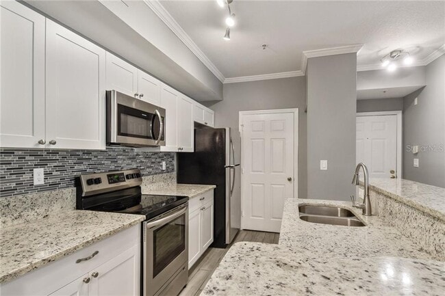 Building Photo - 5614 Pinnacle Heights Cir