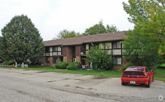 Primary Photo - 4811-4813 Indian Hills Dr