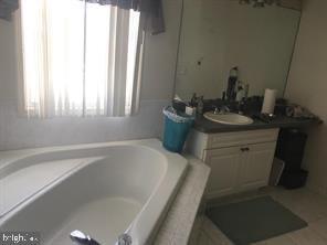 Building Photo - 7 Shelley Cir