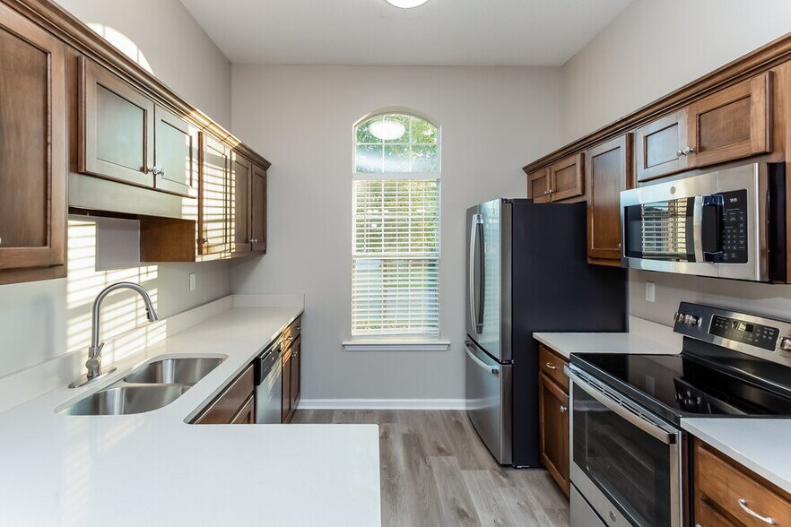 Building Photo - 7872 Allen Ridge Ln