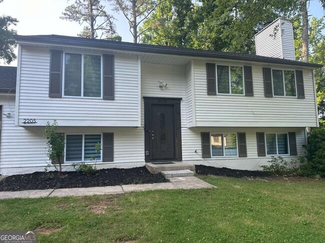 Primary Photo - 2205 Mill Wood Ct NW