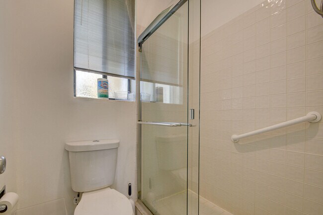 Building Photo - 4815 Esedra Ct