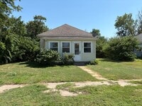 Building Photo - 219 E Campbell St