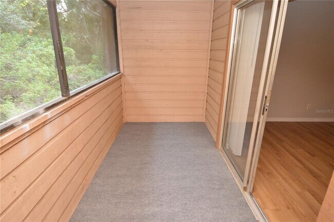 Building Photo - 1400 Gandy Blvd N