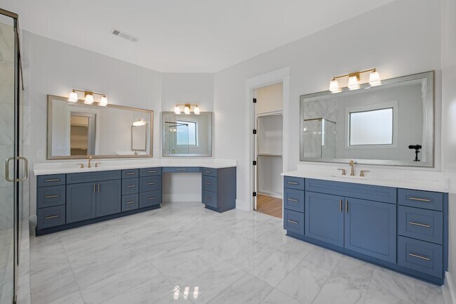 Building Photo - 1201 Askew Trl