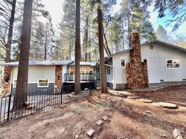Primary Photo - 13590 Red Dog Rd