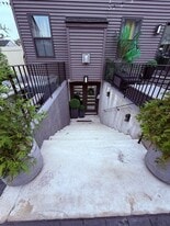 Building Photo - 7521 Blue Sun Dr