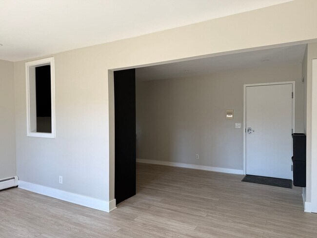 Building Photo - Updated One Bedroom in Cherboneau North | Quiet, Private Setting