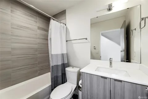 Building Photo - 2064 SW Charlestown St