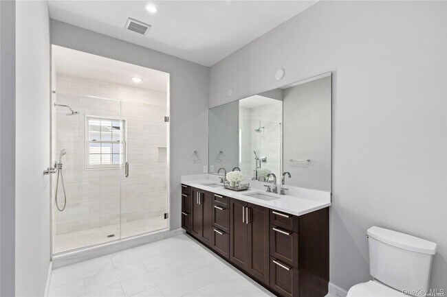 Building Photo - 1101 Grist Mill Cir