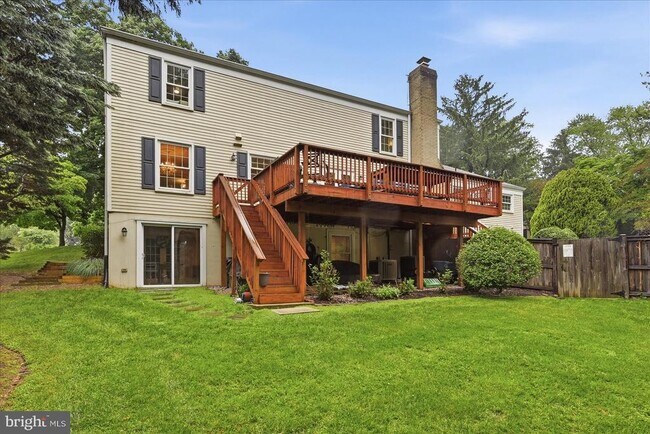 Building Photo - 911 Riva Ridge Dr