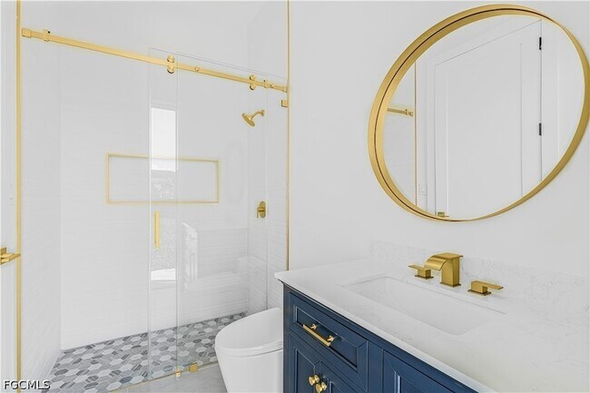 Building Photo - 512 NW 35th Pl