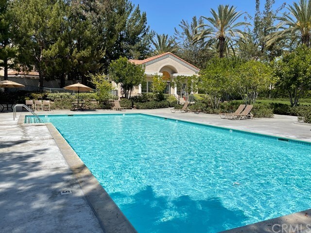 Building Photo - 1505 Ismail Pl