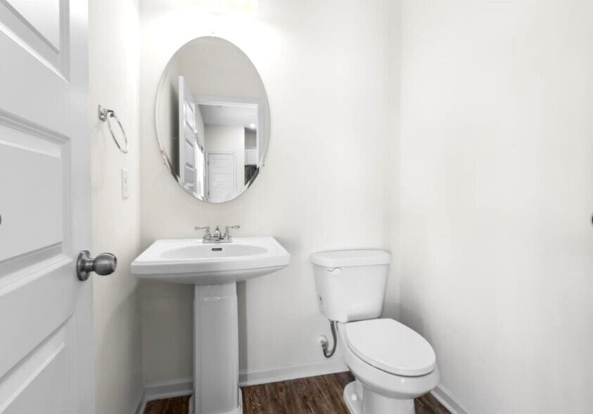 Downstairs Half Bath - 136 Grant Dr