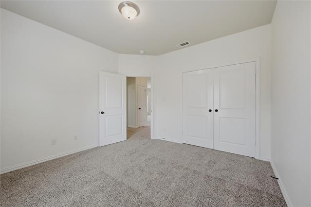 Building Photo - 1720 Fairway Dr