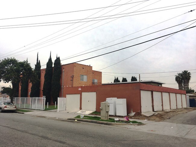 Building Photo - 1152 W 88th St