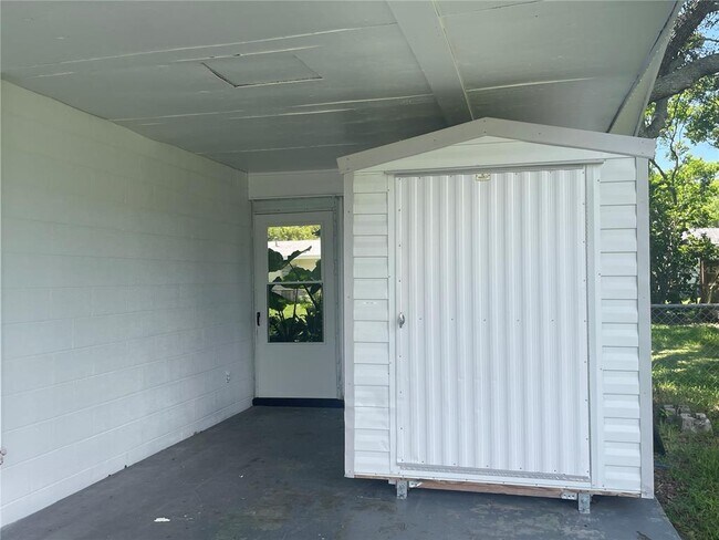 Building Photo - 9244 Cyril Ct