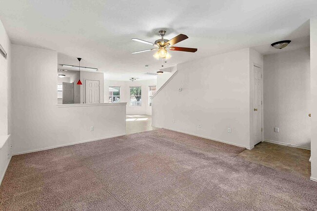Building Photo - Plum Creek - 3 Bedroom / 2.5 Bathroom Home - 2 Car Garage - Fenced Backyard