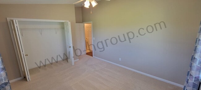 Building Photo - Sun Pointe Village Condo