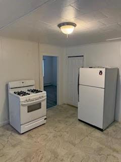 Building Photo - 976 Chalkstone Ave