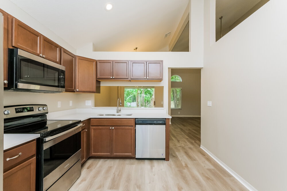 Building Photo - 29433 Birds Eye Dr