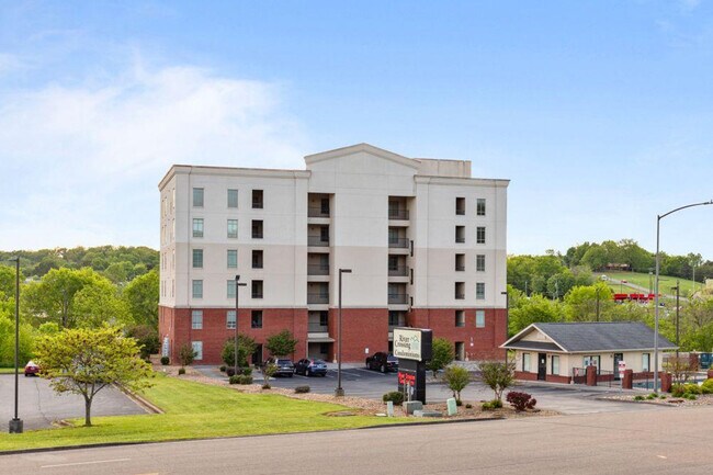 Building Photo - 1410 Hurley Dr