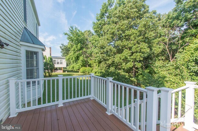 Building Photo - 14114 Silent Wood Way