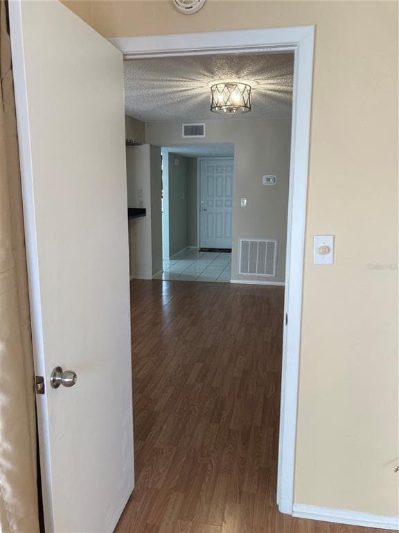 Building Photo - 1406 Bowsprit Ln