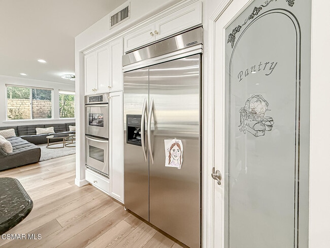 Building Photo - 5816 Painted Pony Cir