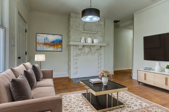 Building Photo - Beautiful 4-Bedroom Home in Memphis – Spac...