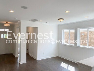 Building Photo - 3-Bed/3-Bath Modern Single Family Home with Attached Garage/Available Soon!