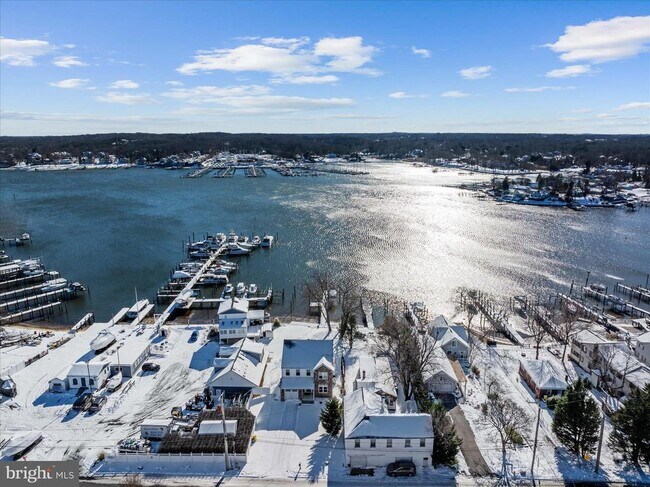 Building Photo - 204 Bar Harbor Rd