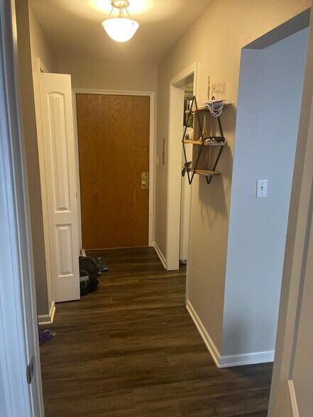 Hallway - 4434 N Oakland Ave