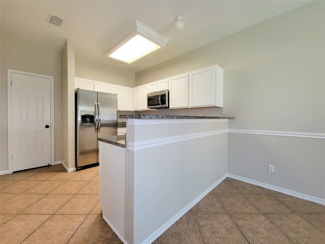 Building Photo - 12226 Cardston Ct