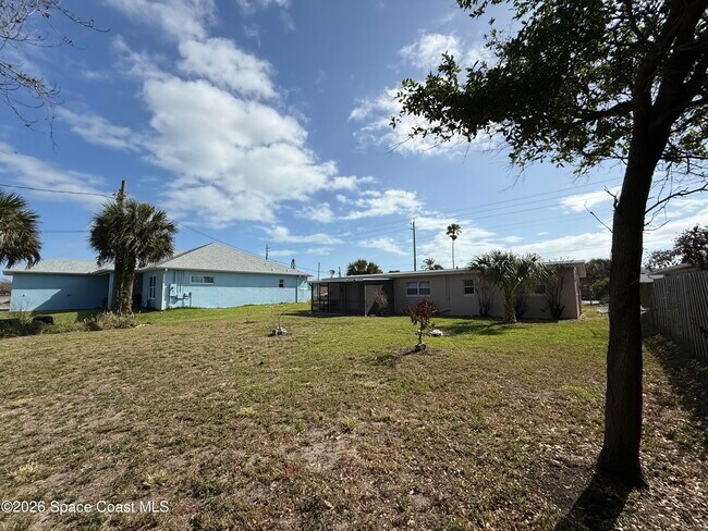Building Photo - 910 S Orlando Ave