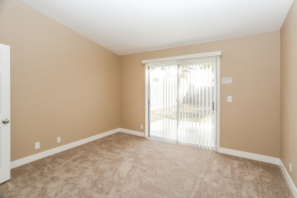 Building Photo - 925 Sunnyfield Way