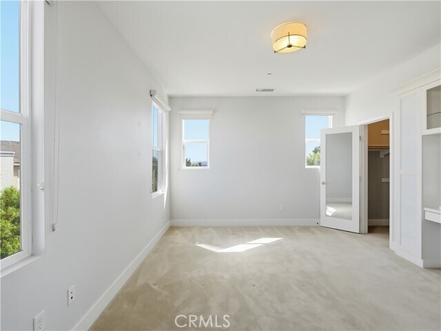 Building Photo - 1 Vantis Dr