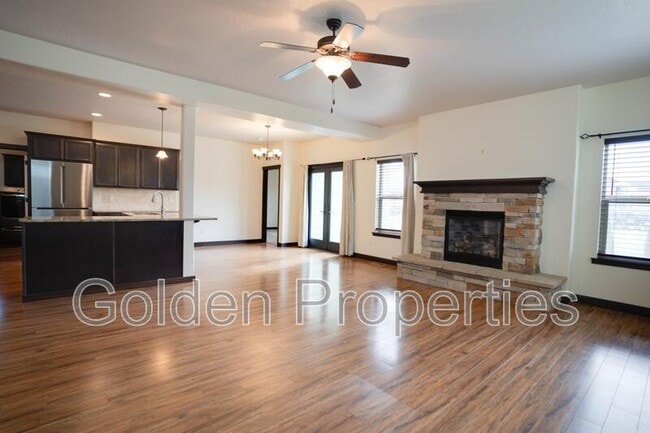 Building Photo - 6677 N Gavin Loop