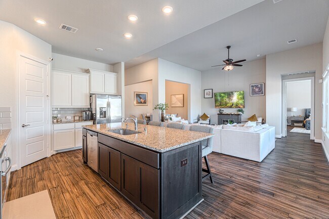 Building Photo - 25403 Angelwood Springs Ln