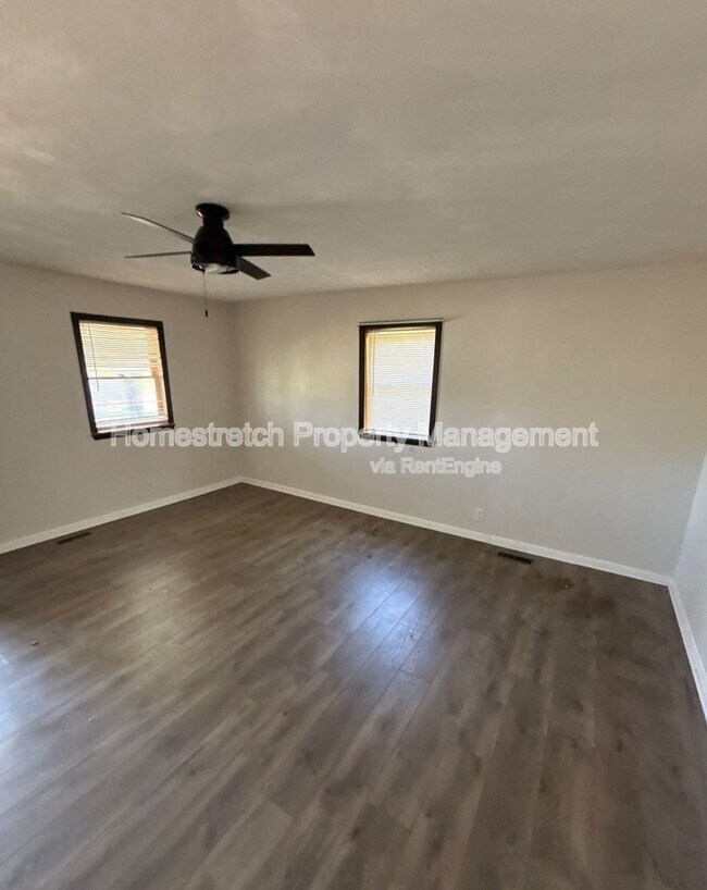 Building Photo - 6132 IL-162