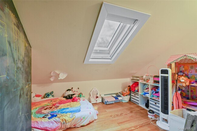 Building Photo - 241 N Highland Ave